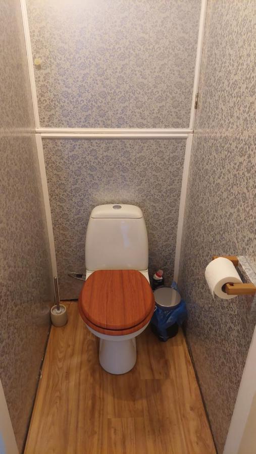 Apartman Surany Exterior foto